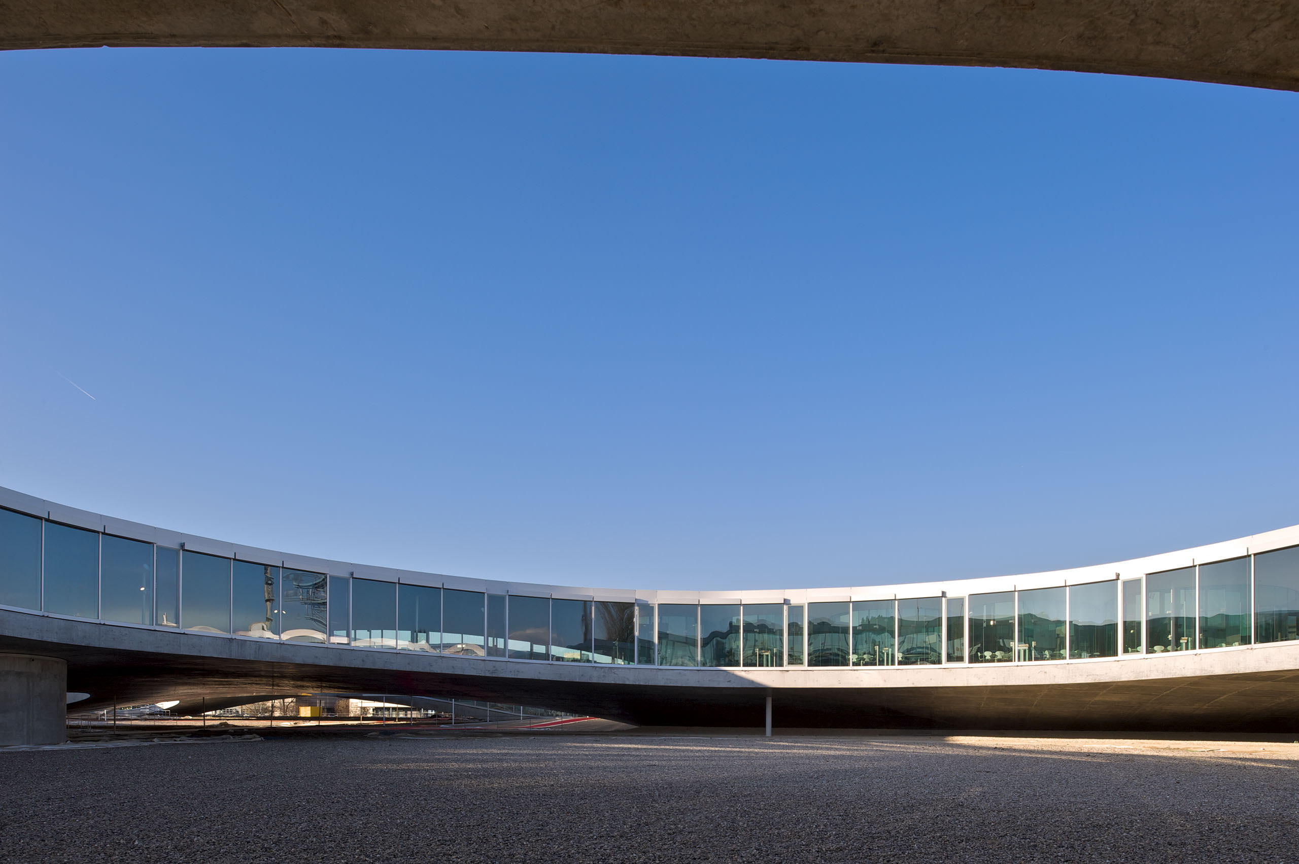 SANAA | EPFL Rolex Learning Center